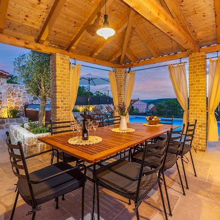 Stone Villa Mavric Grižane Exteriér fotografie